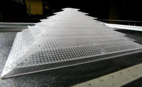 世界首個三維聲學隱形斗篷誕生 能讓聲波偏轉(zhuǎn)