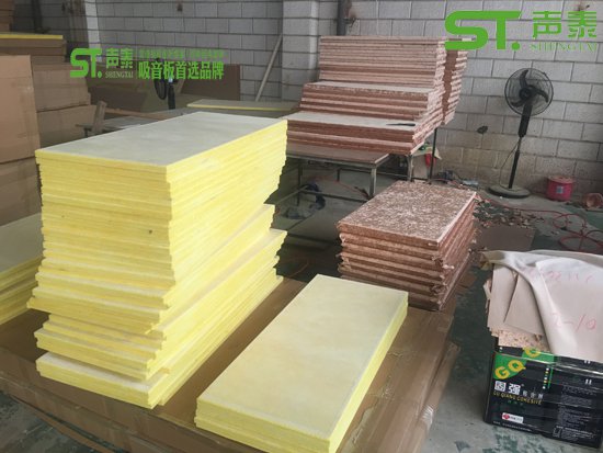 聲泰/廣東【布藝,空間吸聲體】吸音軟包生產(chǎn)車(chē)間(圖3)